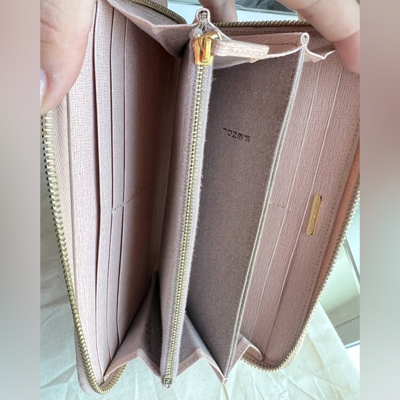 FENDI Soft Pink Long Continental Saffiano Leather Zip Card Coin Wallet - Picture 7 of 16